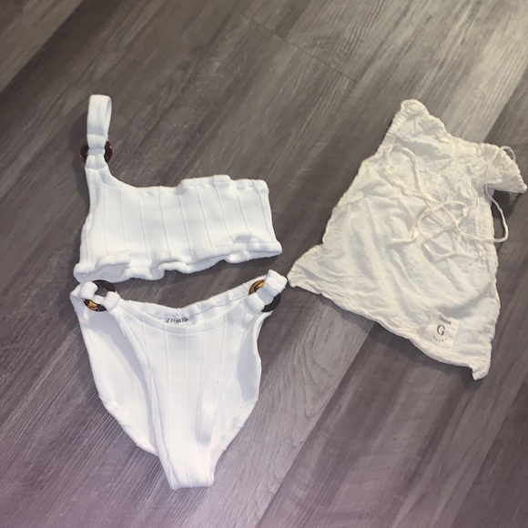 Hunza G Other - Hunza G White Zadie Nile Bikini